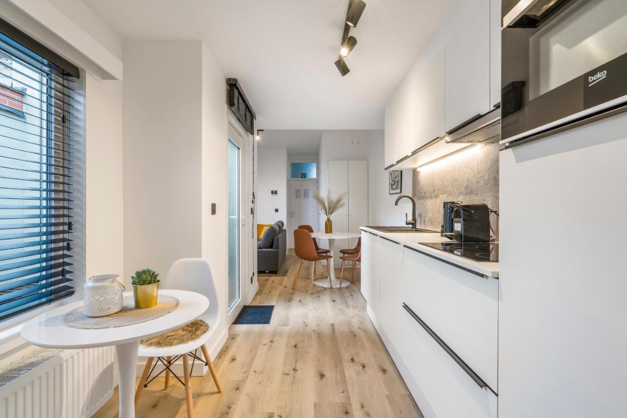 דירות גנט Cosy, Furnished & Renovated Flat With Outside Lounge מראה חיצוני תמונה
